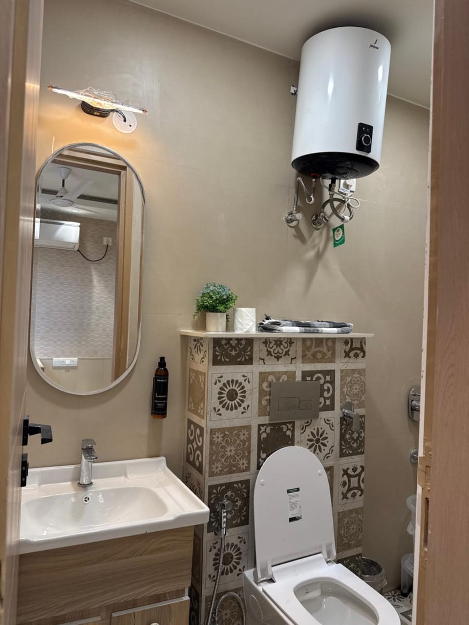 Ayubnb Vacation rental in Dehradun