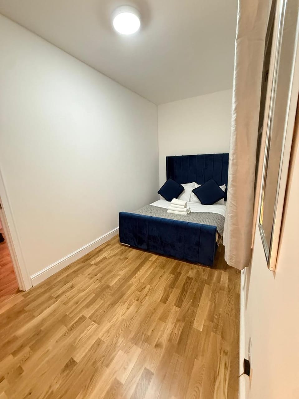 One Bedroom Flat Fulham Apartment in London