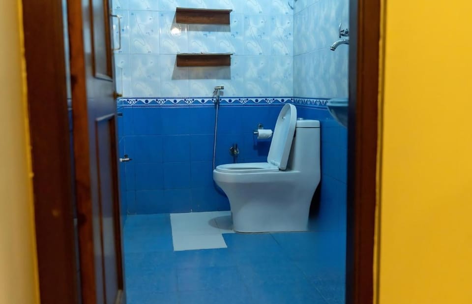 Toilet, Bathroom