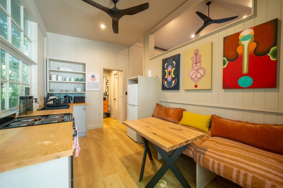 Living room, Dining area, kitchen