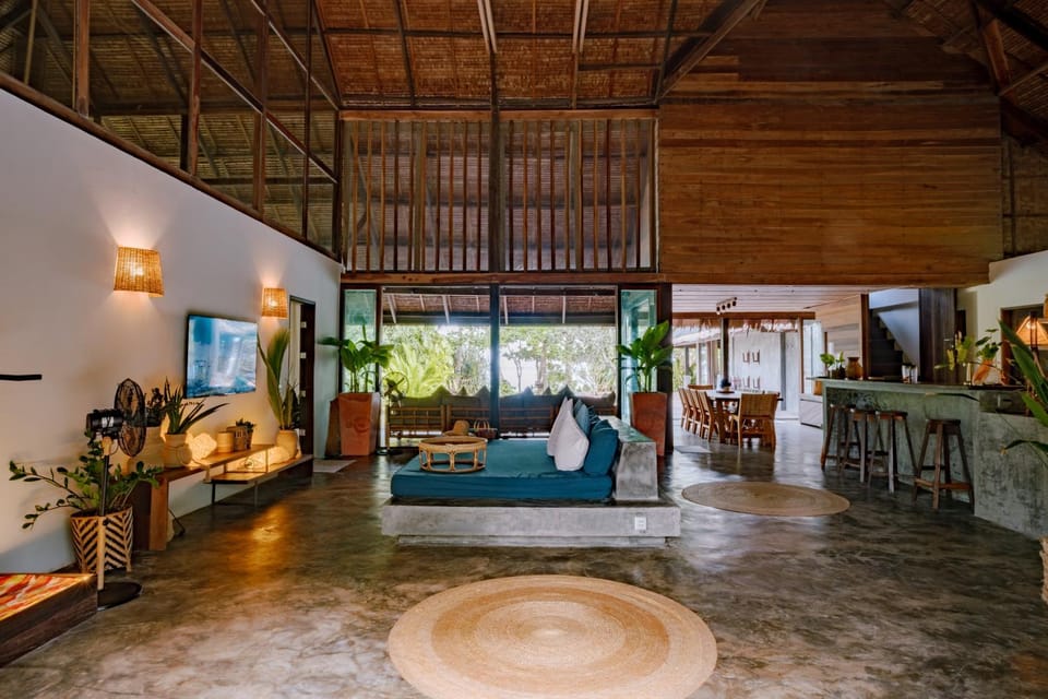 Property building, TV and multimedia, Living room, Seating area