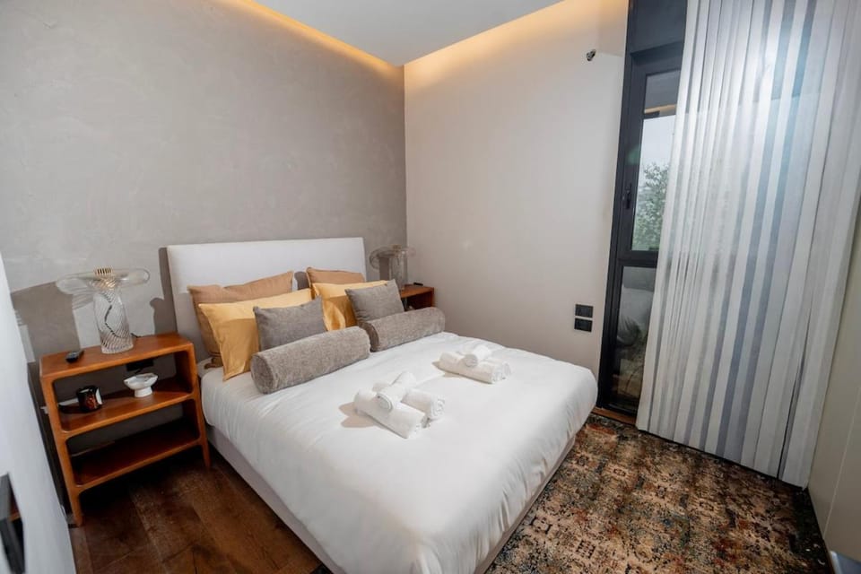 Luxury 4BR Penthouse Apartment in Tel Aviv-Yafo