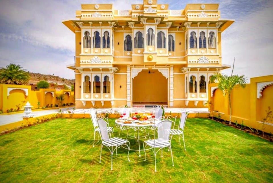 Garden, Garden view
