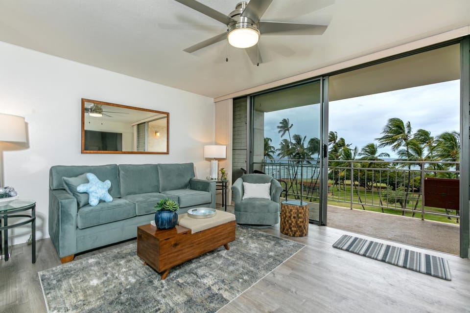 Island Surf #502 Great Location, Ocean View, Across from Kalama Park, A/C Apartment in Kihei