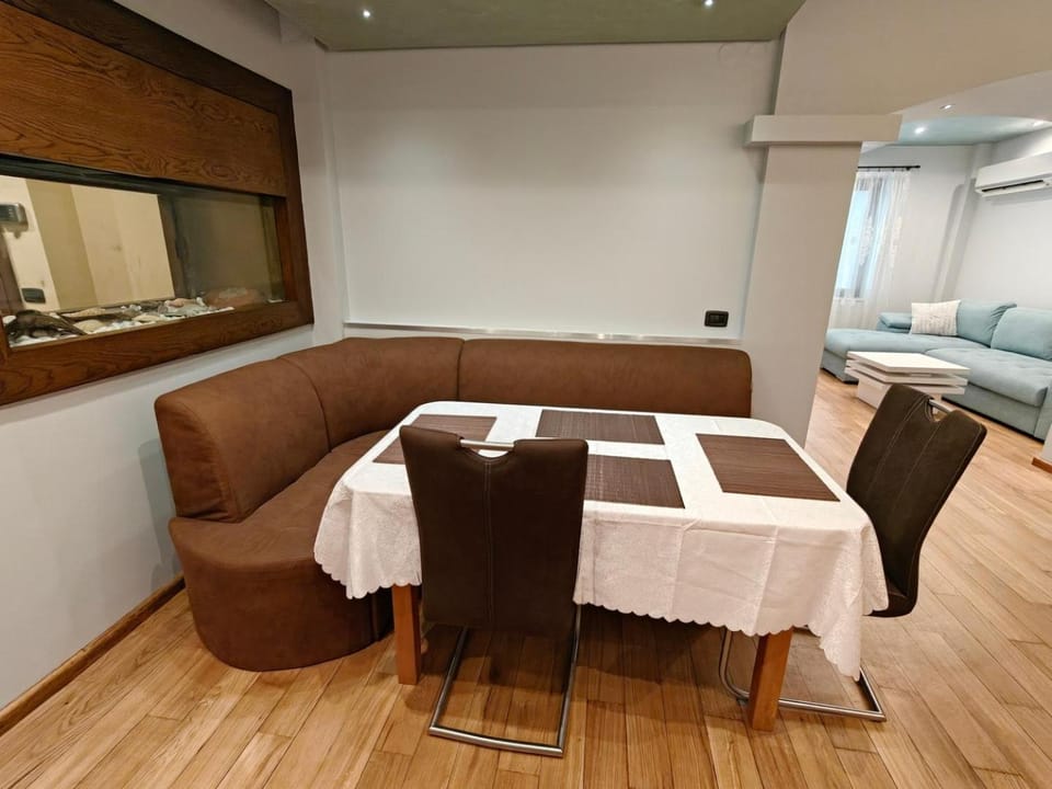 Chan Krum Apt with Sauna & Jacuzzi in City Center Apartment in Varna