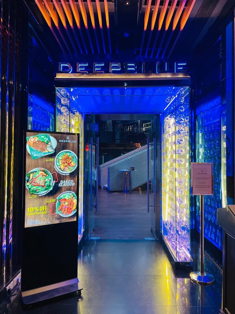 Property building, Lounge or bar