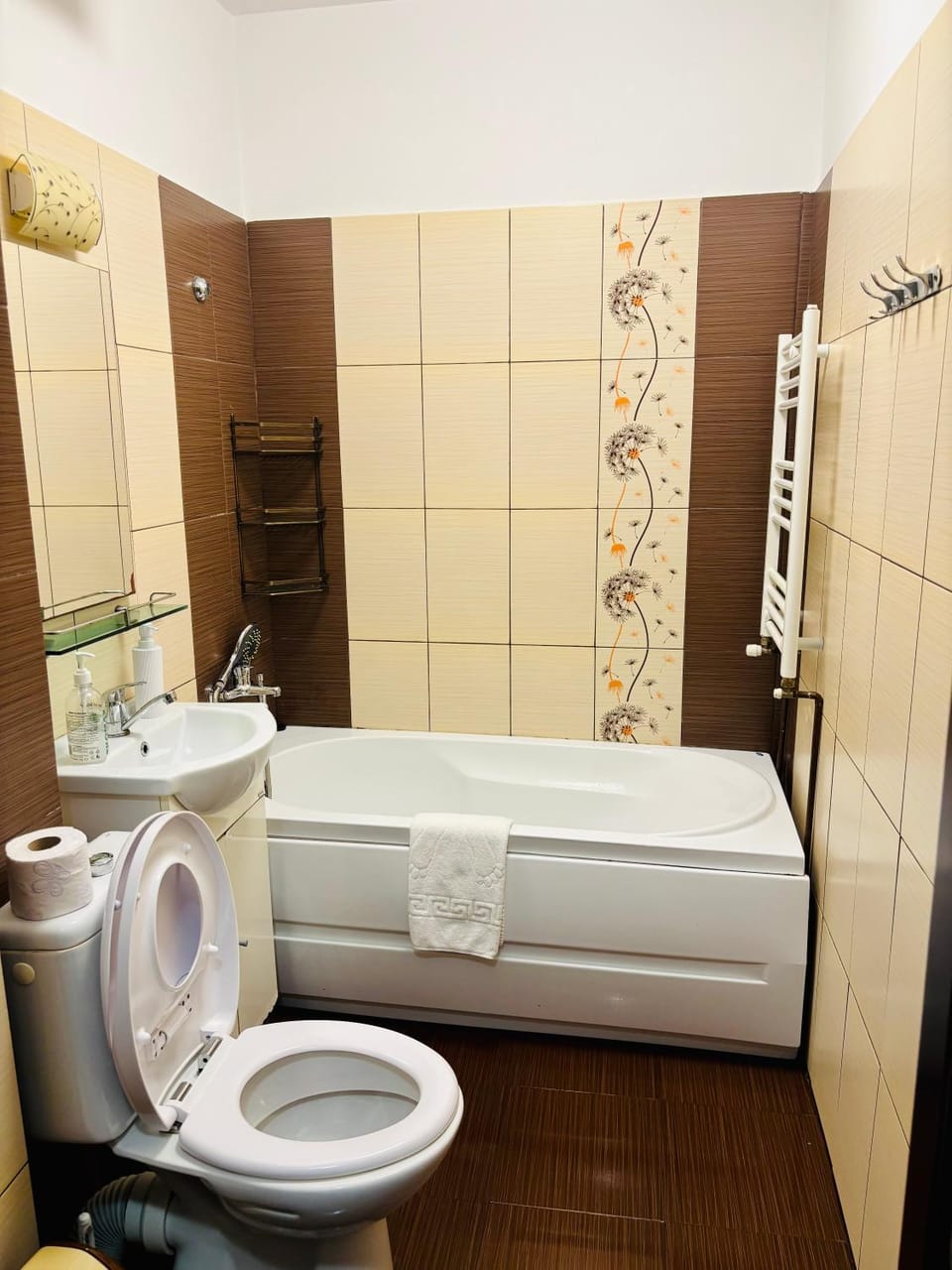 Olive Apartament 5 Apartment in Romania