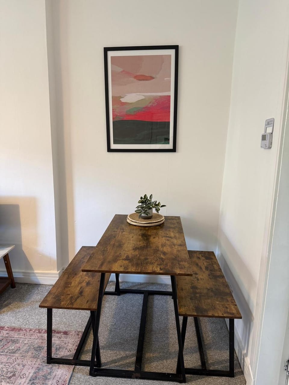 Bright 3 bedroom apartment with parking in Shawlands Apartment in Glasgow