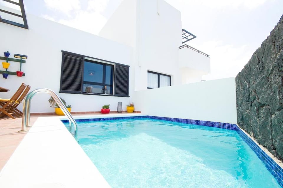 Casa Claudia - By AZ Rentals Villa in Playa Blanca