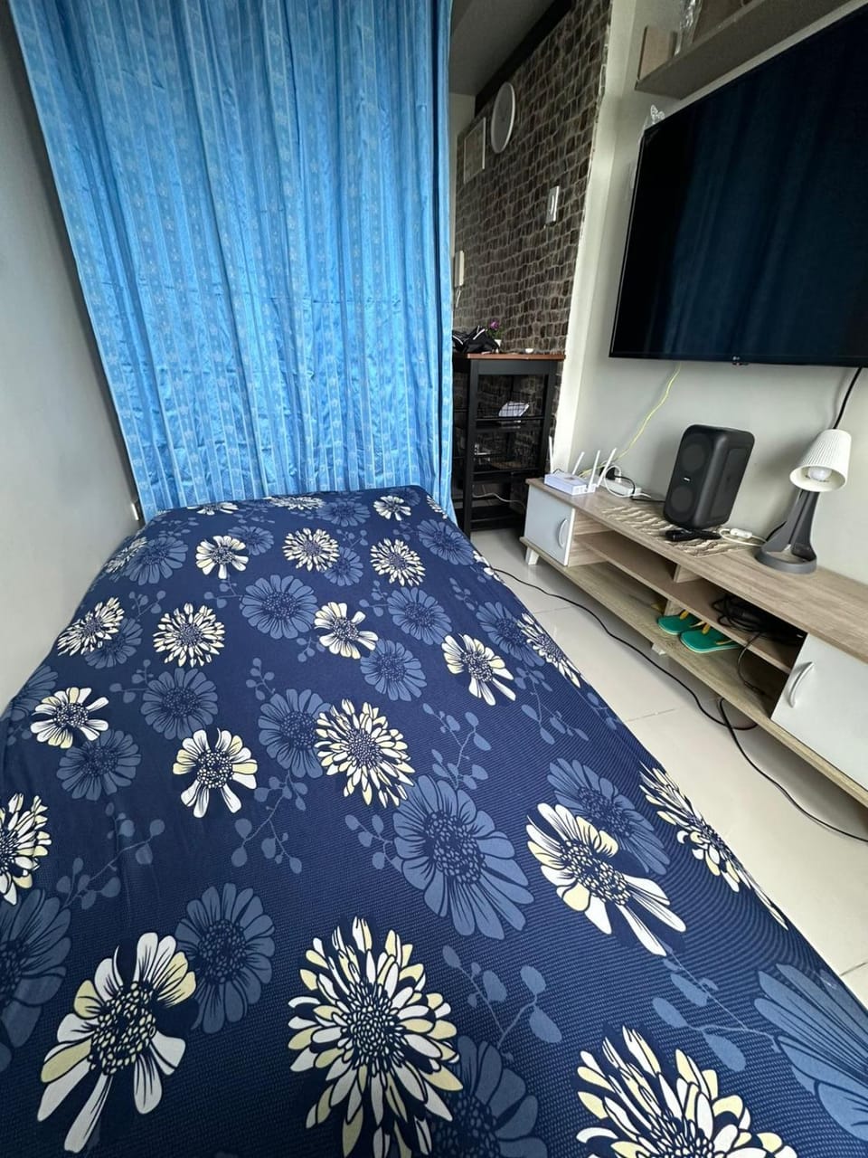 mall of Asia is shore 3 residence Apartment in Pasay