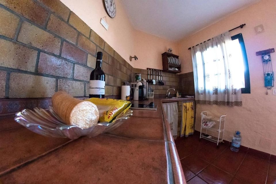 Casita rural en el centro House in El Hierro