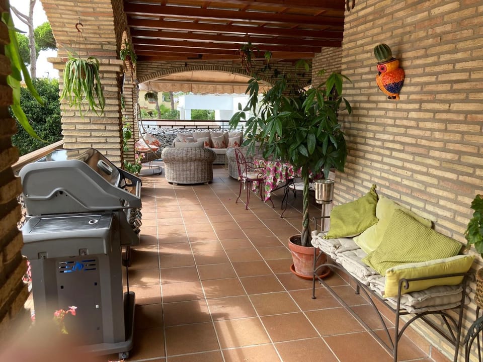 Patio, View (from property/room), Balcony/Terrace
