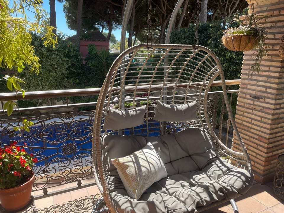 Patio, Garden, Balcony/Terrace