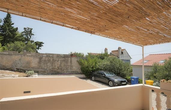 Apartman Podraduč Murter sa pogledom na more Apartment in Murter