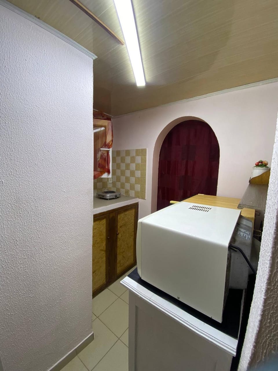 microwave, stove