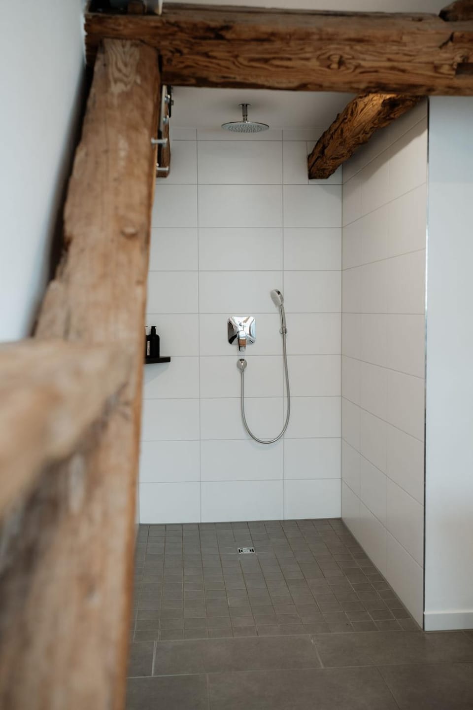 Shower, Bathroom, Decorative detail, acessibility