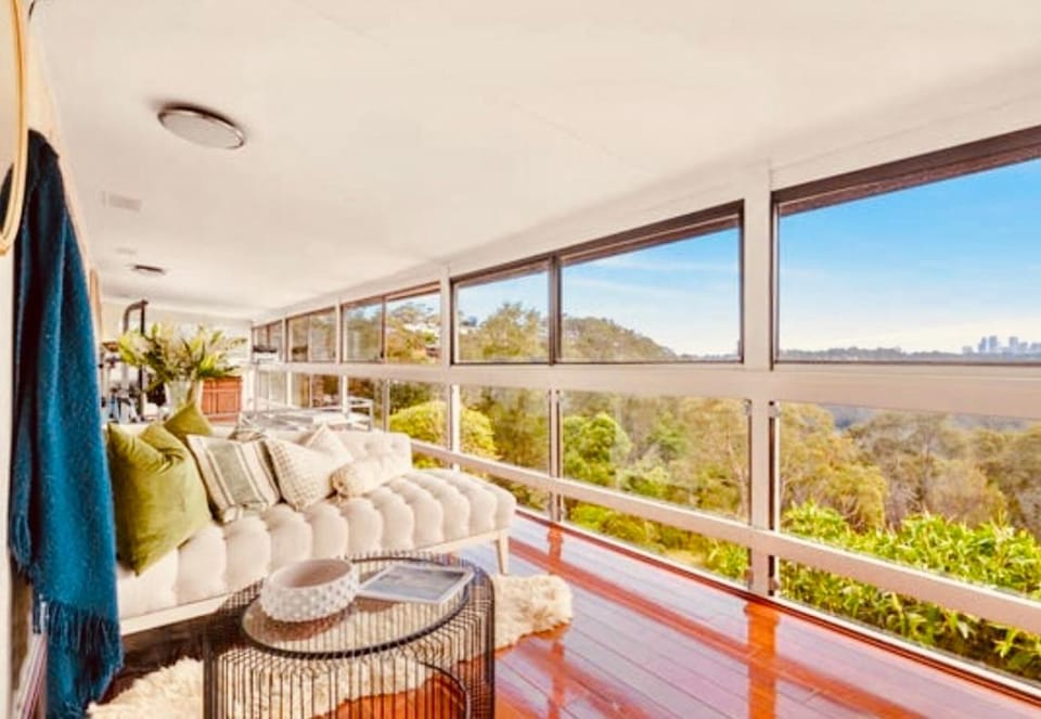 Spacious Luxury Home w Pool Sportscourt Forest Water City Views House in Sydney