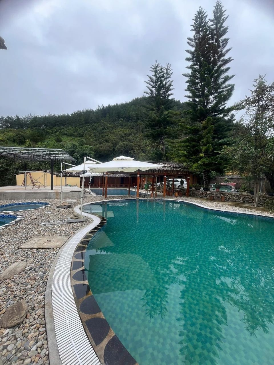 Hot Spring Bath, Swimming pool