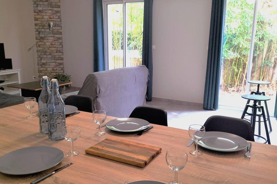 House with Garden and Parking - Close to Beaches House in Toulon