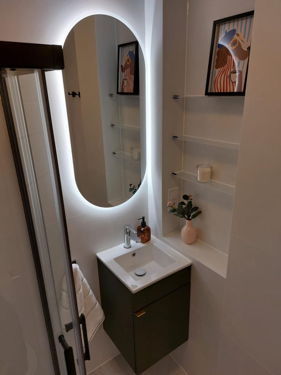Cozy Modern Studio in Katowice City Center Apartment in Poland