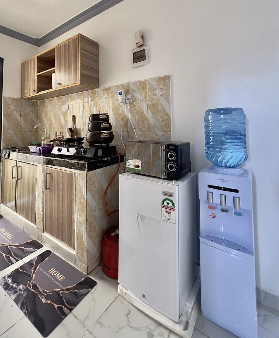 Coffee/tea facilities, Kitchen or kitchenette