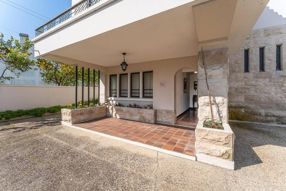 Property building, Balcony/Terrace