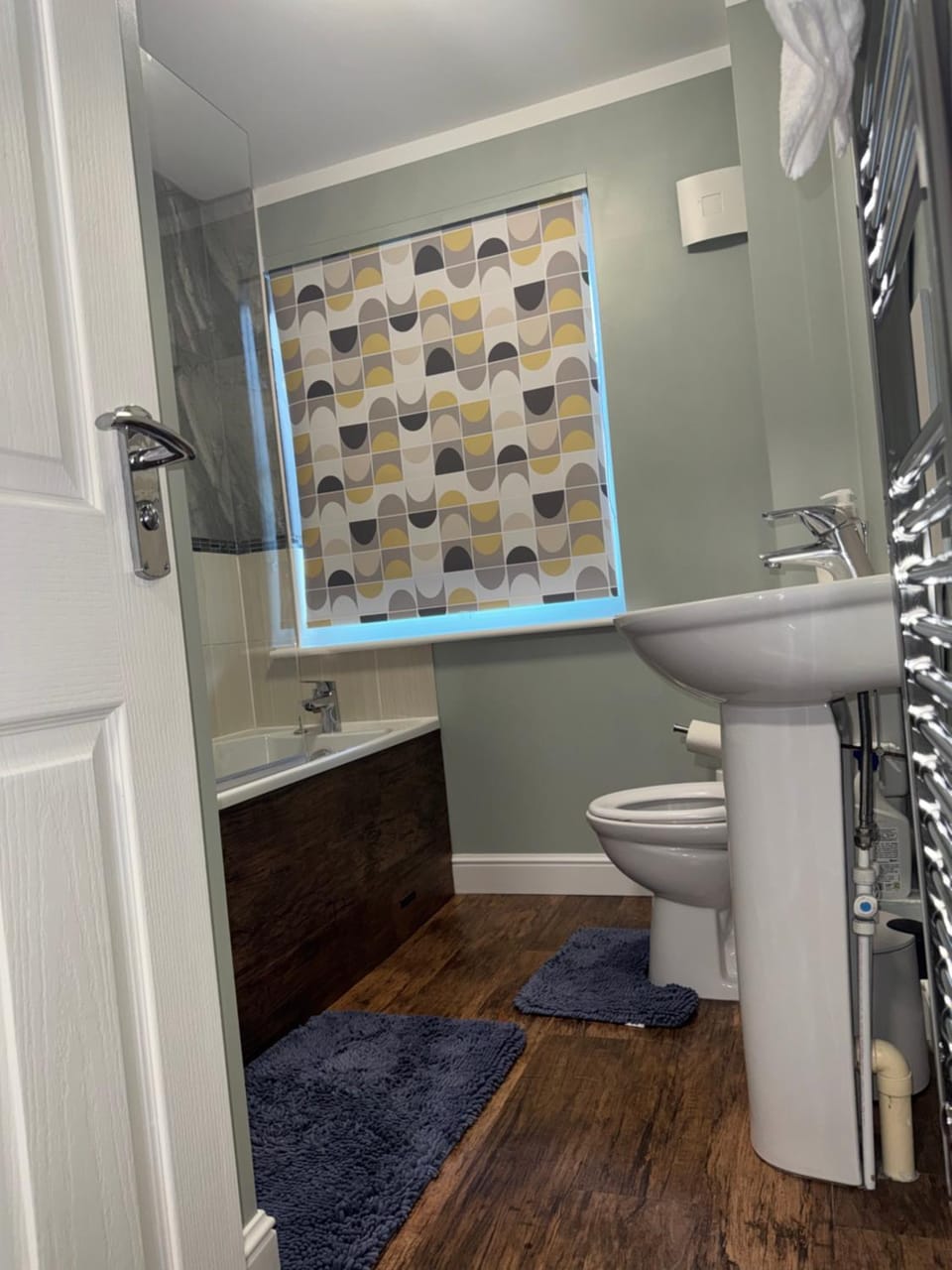 Ipswich Contractor & Holiday Stay - Parking x4 - Smart Access Vacation rental in Ipswich