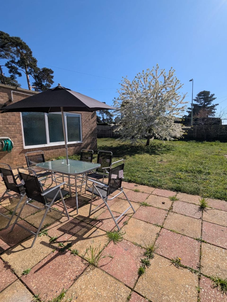 Property building, Patio, Garden, Garden view