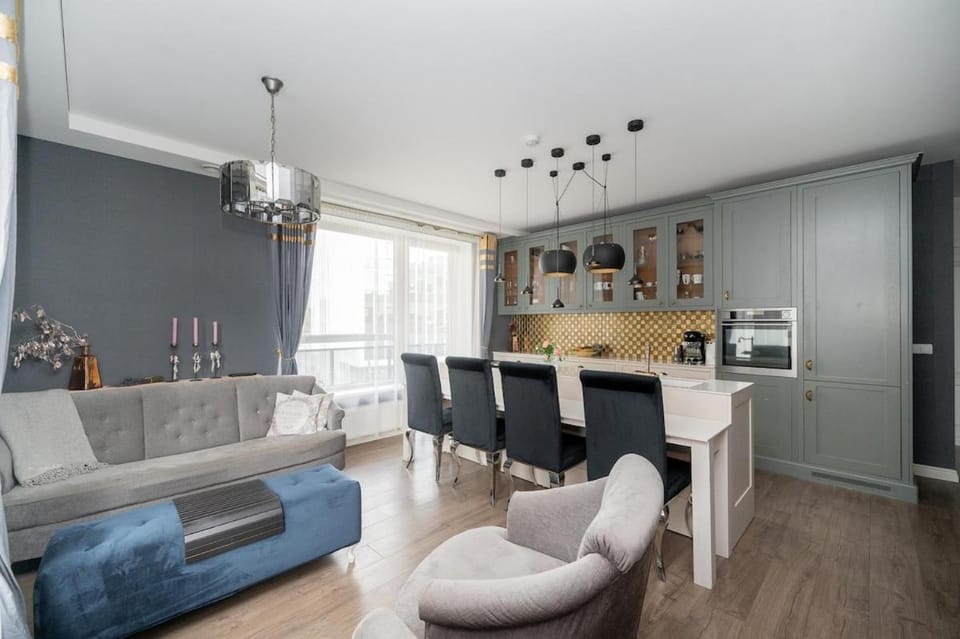 Castle & River Retreat Apartment in Vilnius