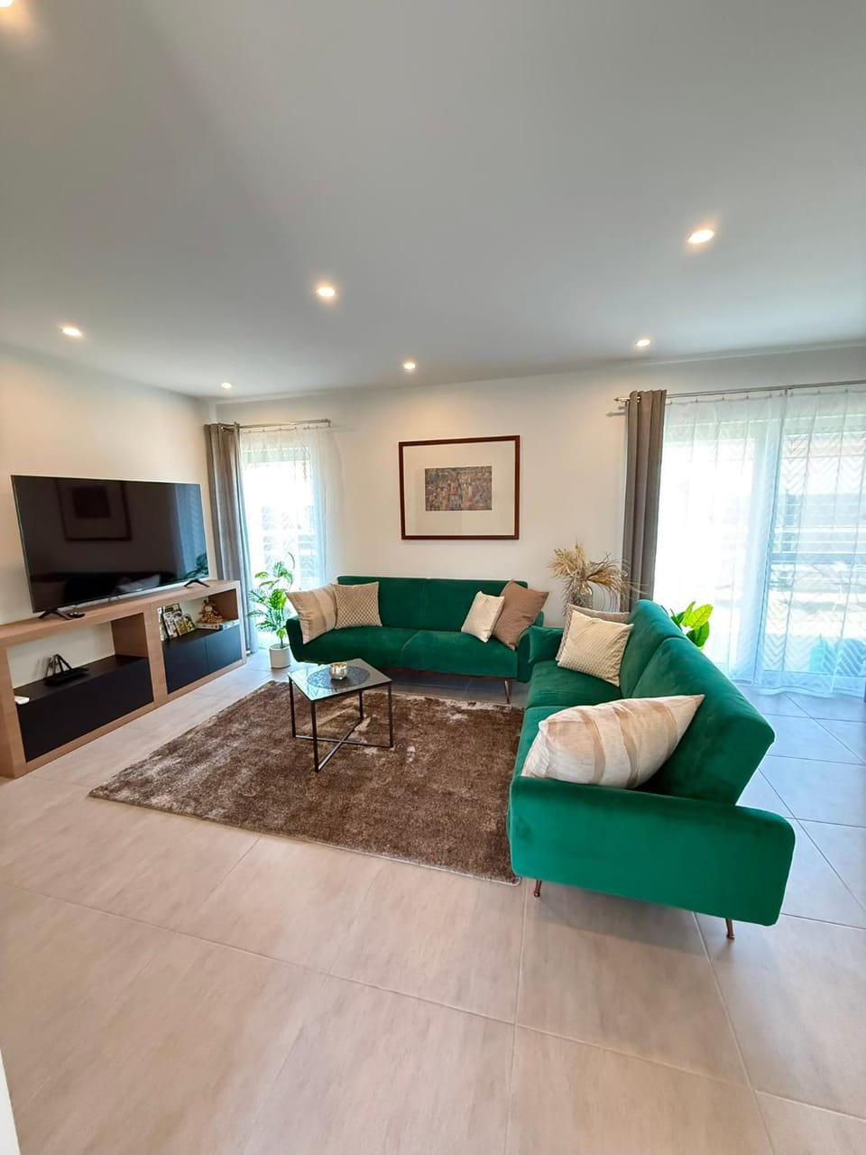 Living room, air conditioner