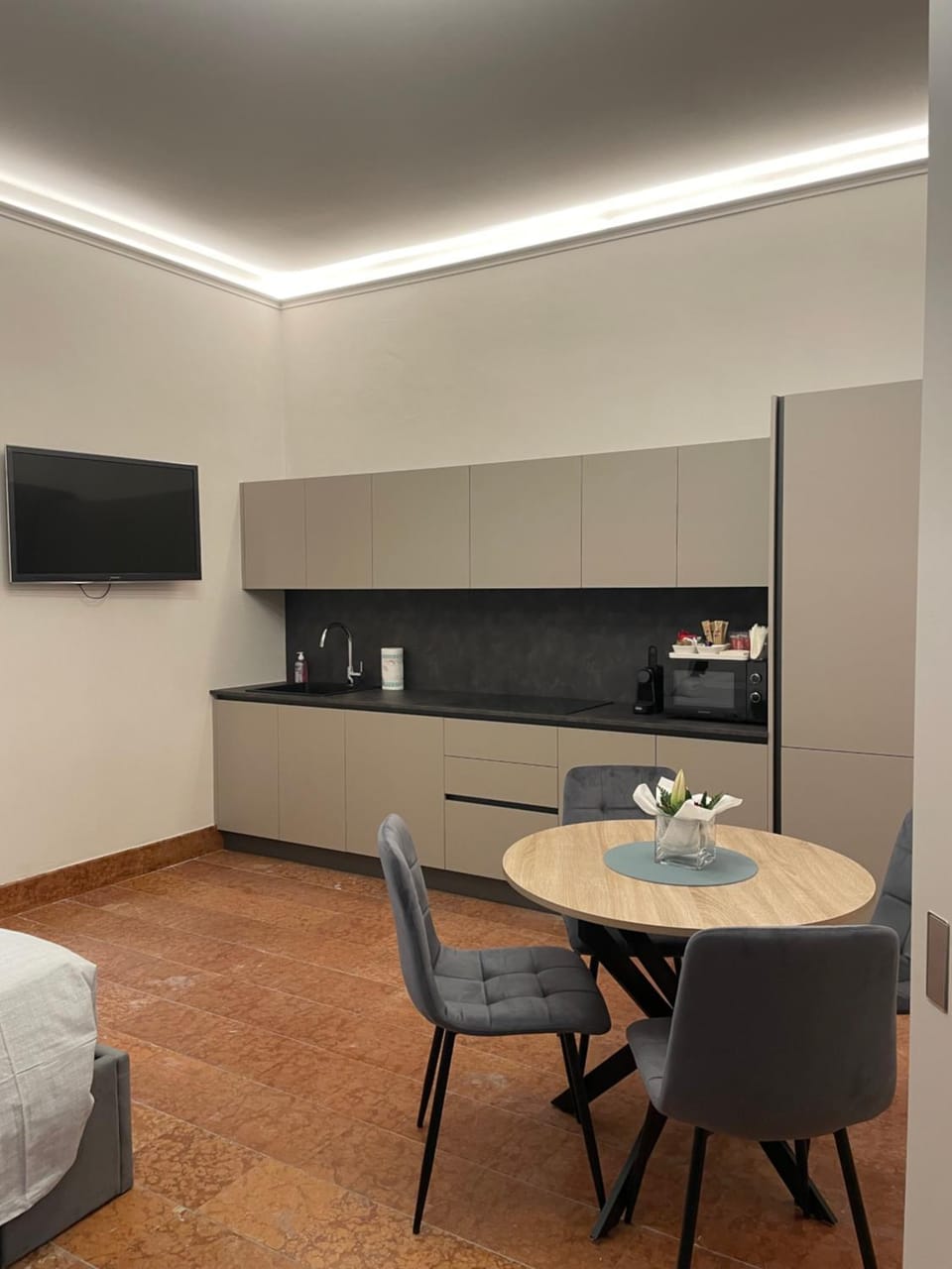 Dining area, Breakfast