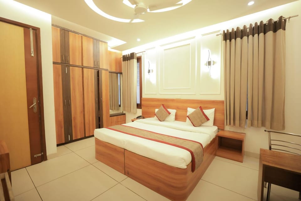 Hotel AR Residency Hotel in Noida