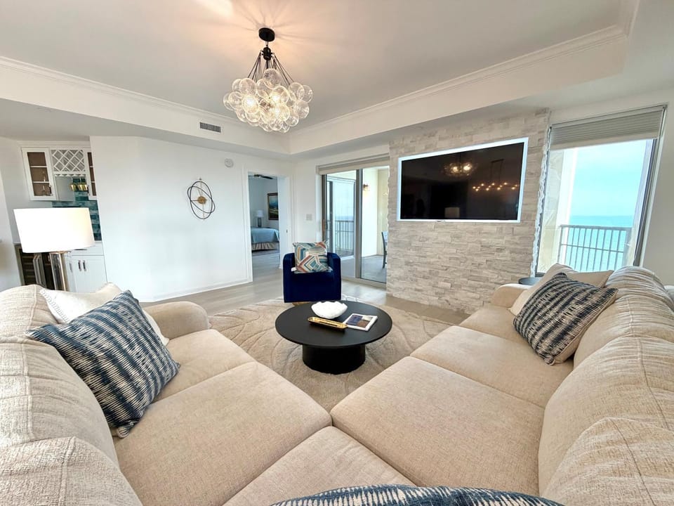 2002 Palms, New Renovated Oceanfront Retreat - Kingston Resorts condo Apartment in South Carolina