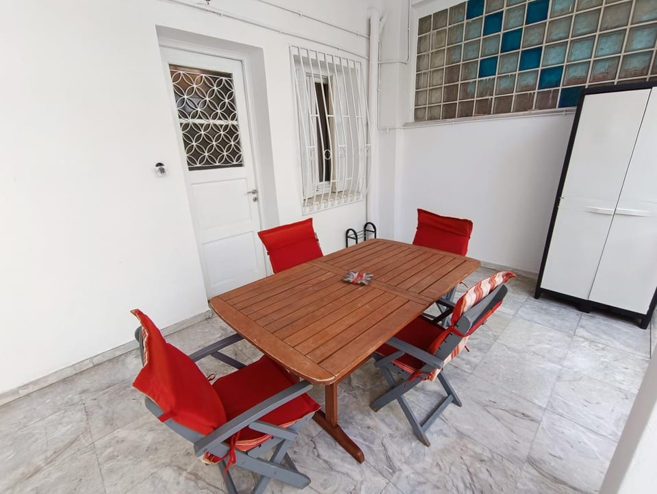 Seating area