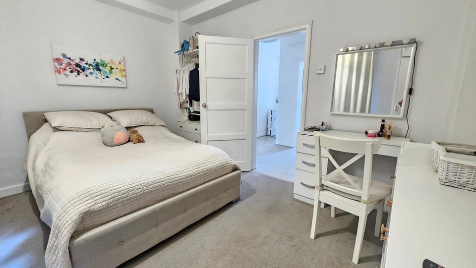 Property building, Bedroom