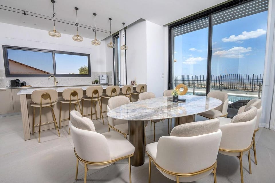 רויאל בוטיק טווינס 2 Apartment in North District