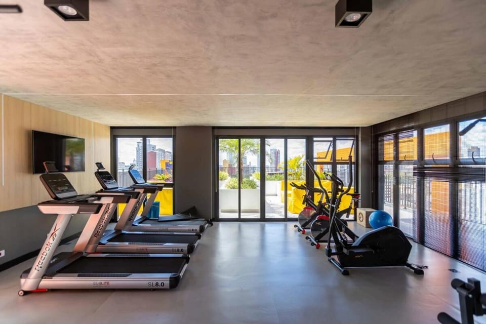 Apartamento 806 - Cena Living · Fique no centro | Wi-fi, Enxoval e Academia | 4p Apartment in Curitiba