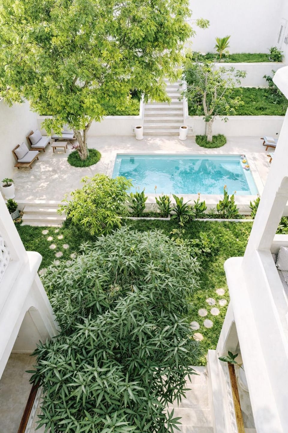 Garden, Swimming pool