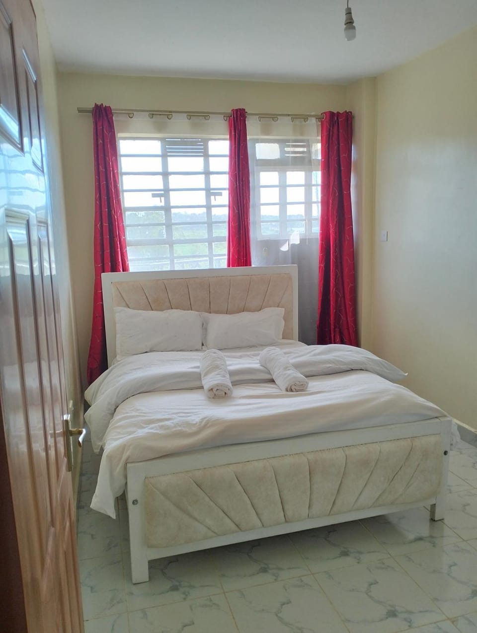 Thika Road One bedroom in Roysambu Trm Drive- Opposite Thika Road Mall Apartment in Nairobi County