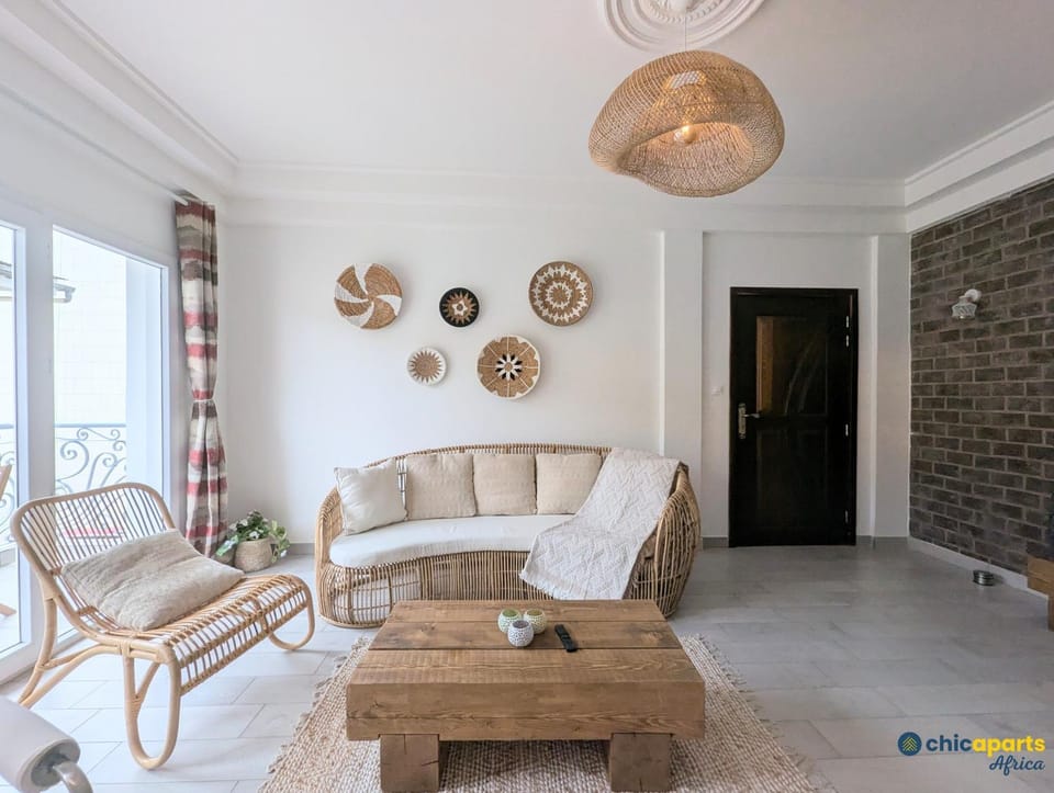 Living room, Decorative detail, Seating area