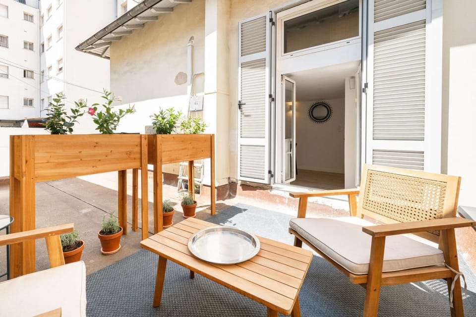 Patio, Balcony/Terrace
