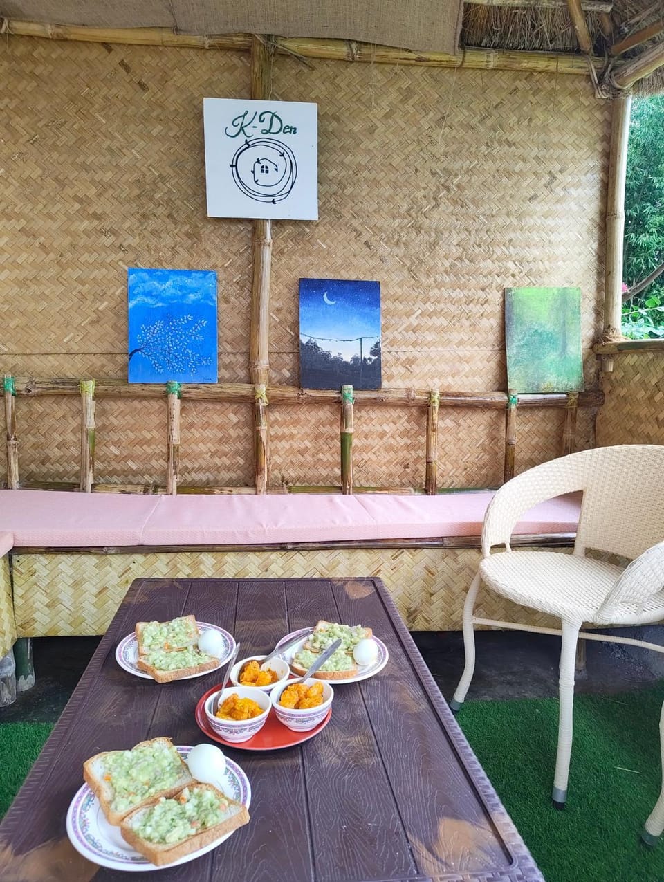 Property building, Food and drinks