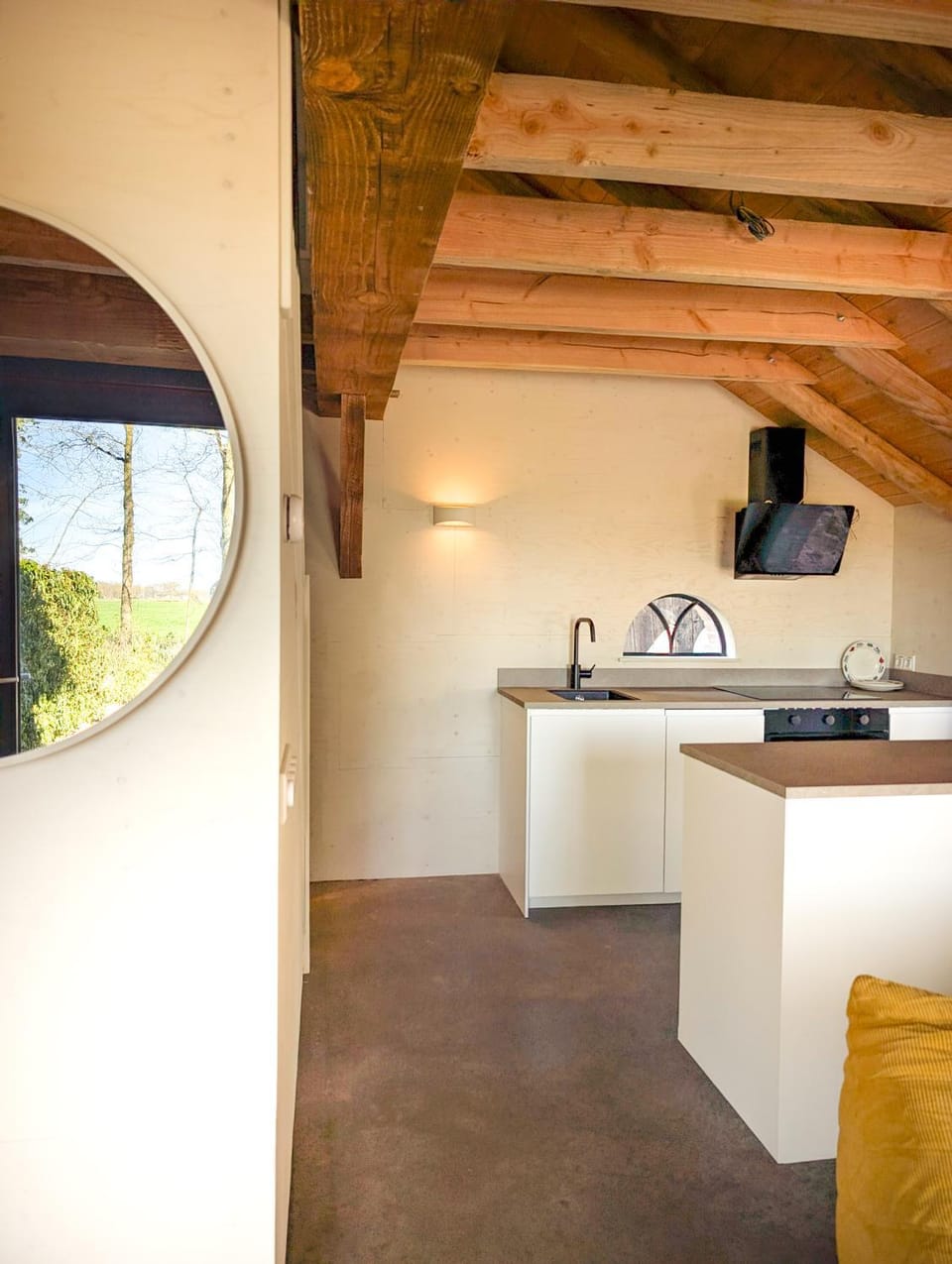Coffee/tea facilities, Kitchen or kitchenette