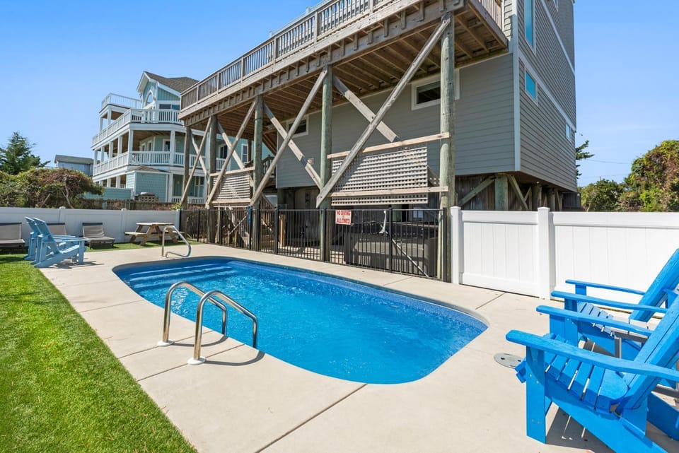 Crabcake Village OBX House in Outer Banks