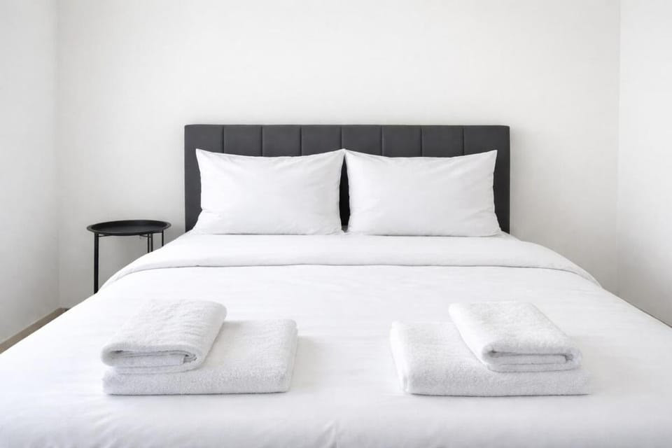Comfortable Apt - Metro Nearby - Glyfada by ΜΡS Apartment in South Athens