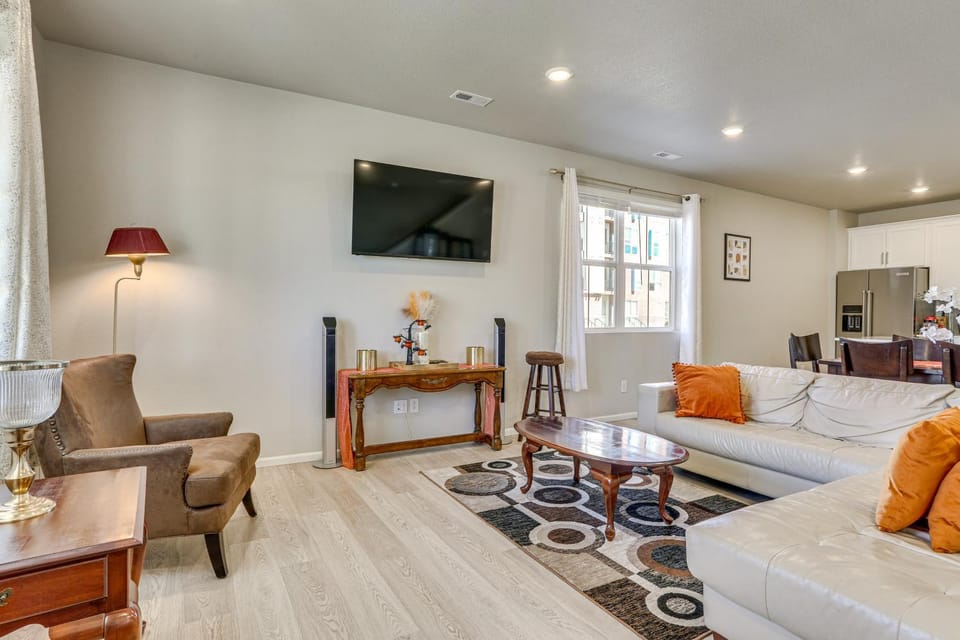 Work, Play & Explore Denver! Townhome Near Airport House in Commerce City