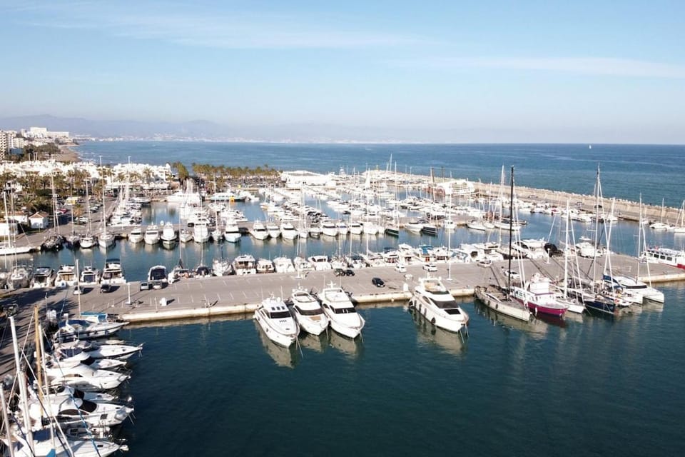 Stunning penthouse with panoramic sea views Apartment in Benalmadena