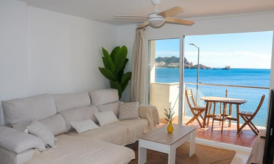 Cala Home Apartment in Aguilas