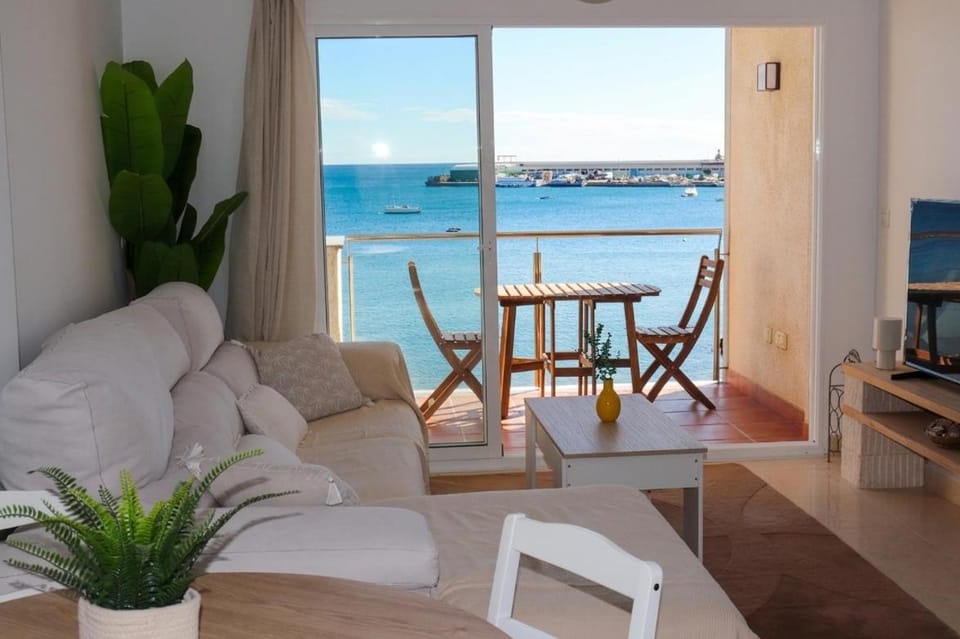 Cala Home Apartment in Aguilas