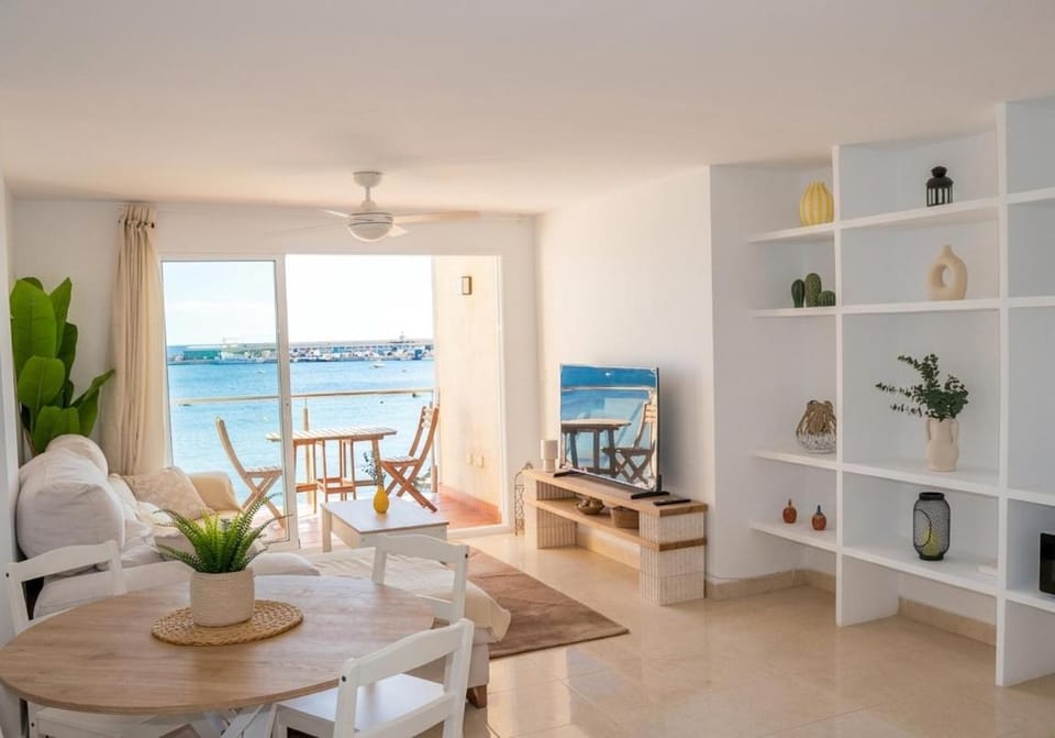 Cala Home Apartment in Aguilas
